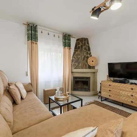 Holiday home Con Piscina En Entorno Idilico *